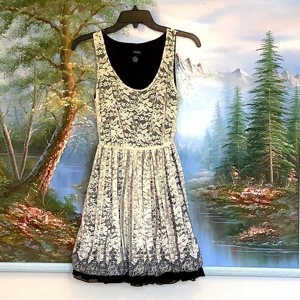 Black & Off-White Crinoline Style Laced Mini Dress